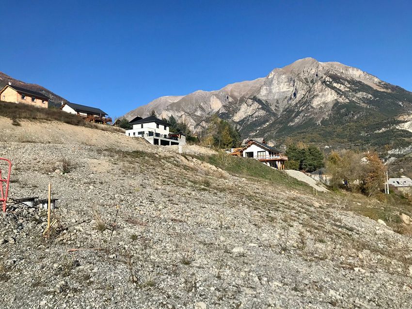 Image Vue à terrain de Châteauroux-les-Alpes