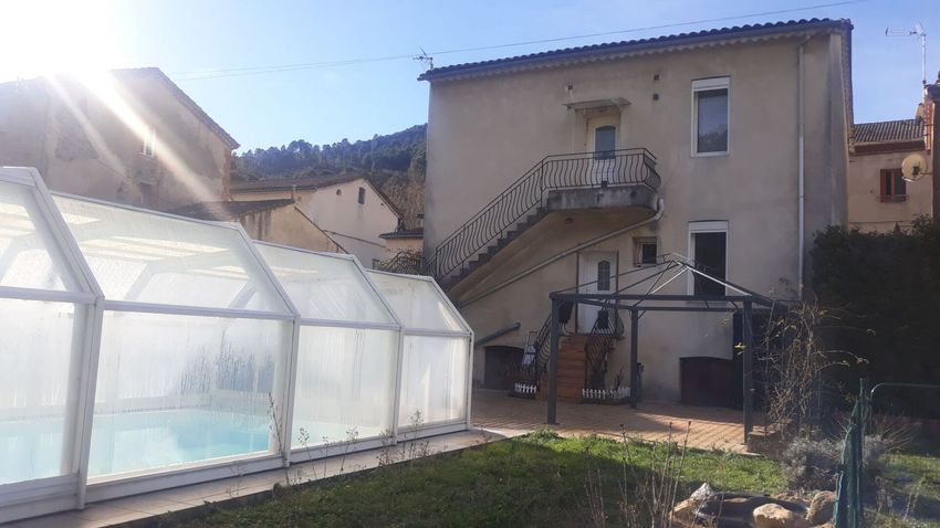 Image Façade à  villa de Le Martinet