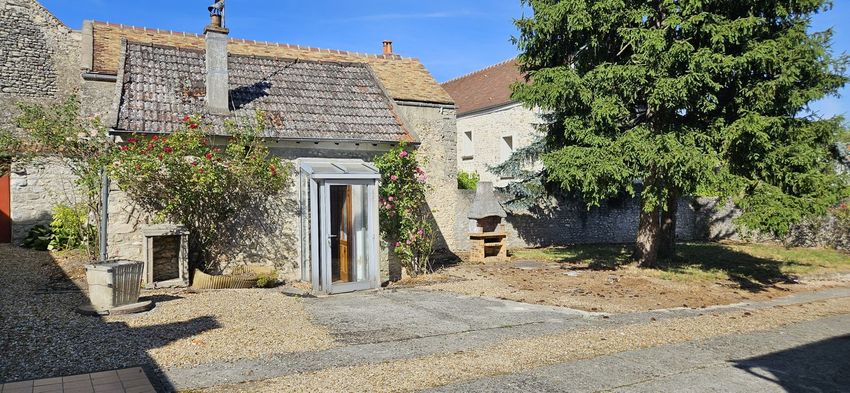 Image Façade à  maison individuelle de Cerny
