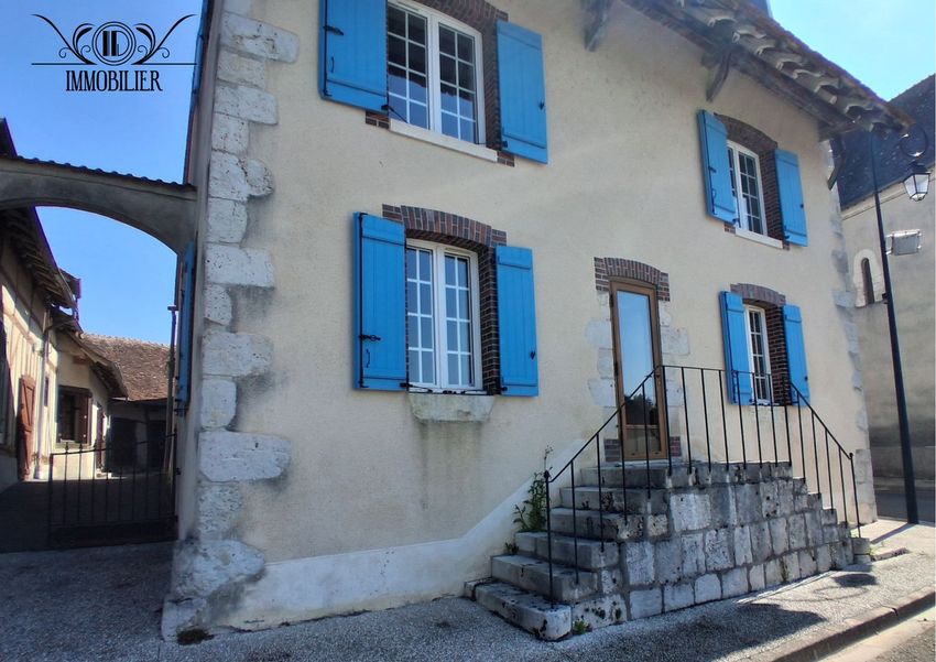 Image Façade à  maison individuelle de Pierrefitte-ès-Bois