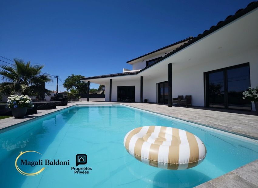 Image Piscine à  villa de Le Muy