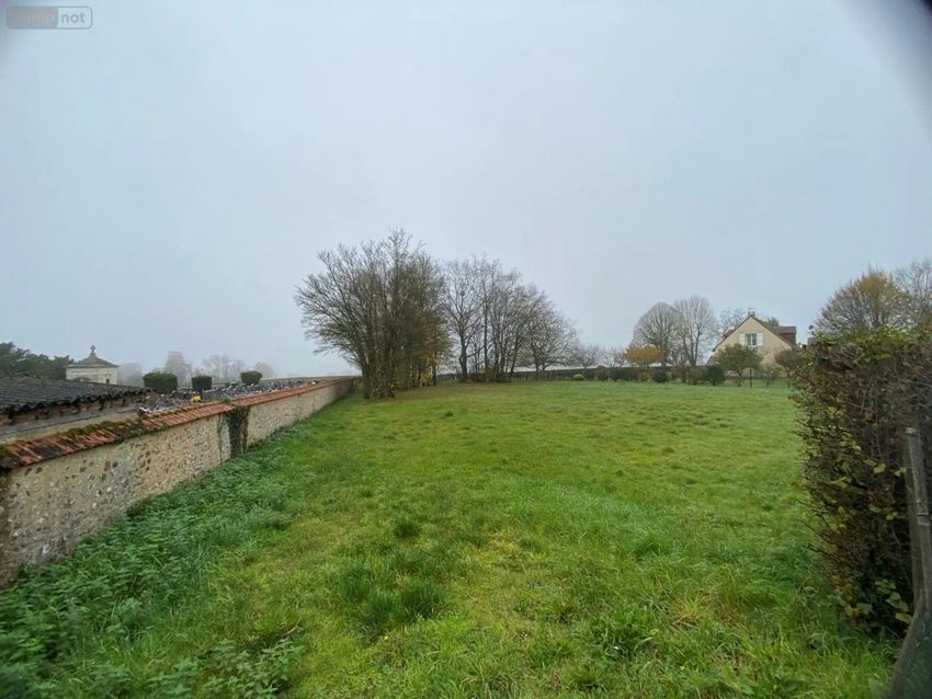 Image de terrain à Beaumont-les-Autels