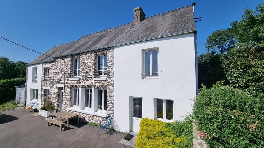 Image Façade à  maison individuelle de Pierrefitte-en-Cinglais