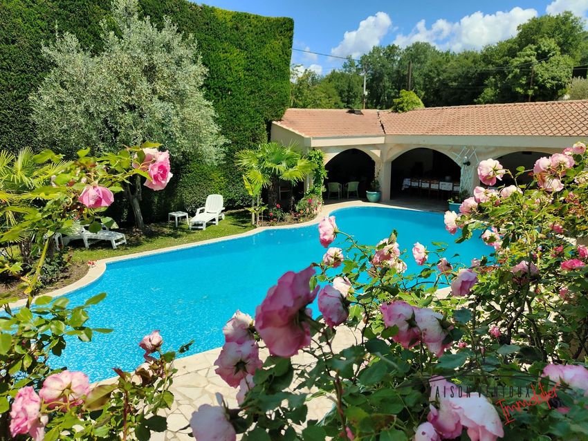 Image Piscine à  maison individuelle de Saint-Marcellin-lès-Vaison