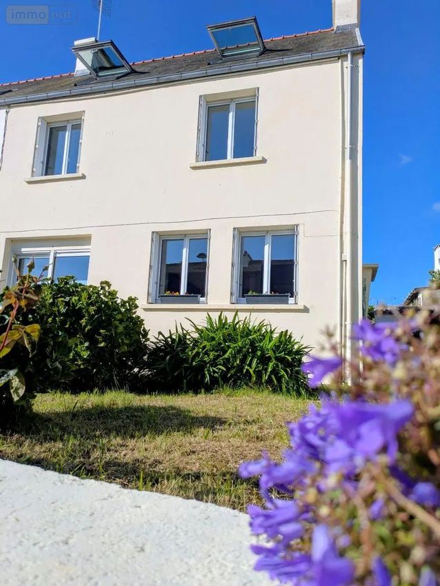 Image Façade à  maison individuelle de Saint-Pol-de-Léon