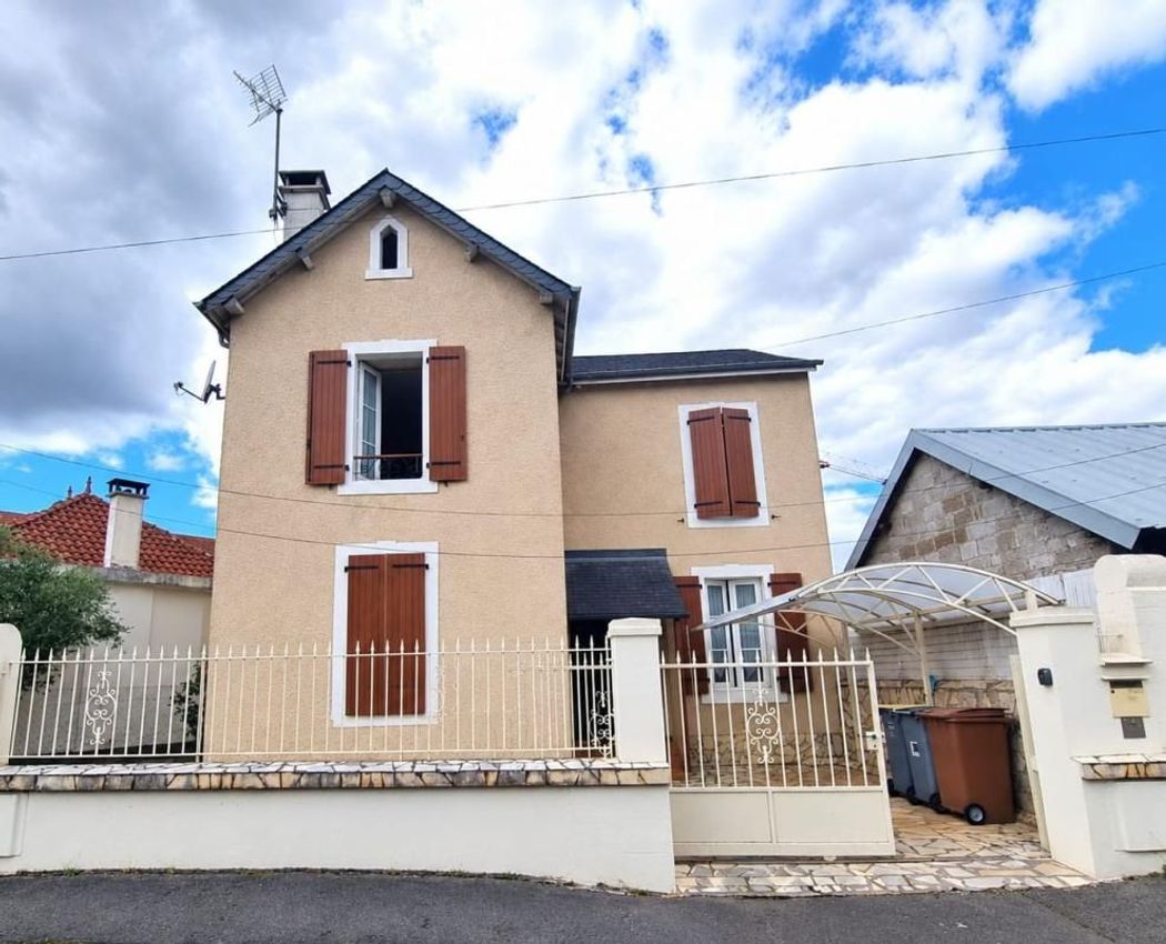 Image Façade à  maison individuelle de Jurançon