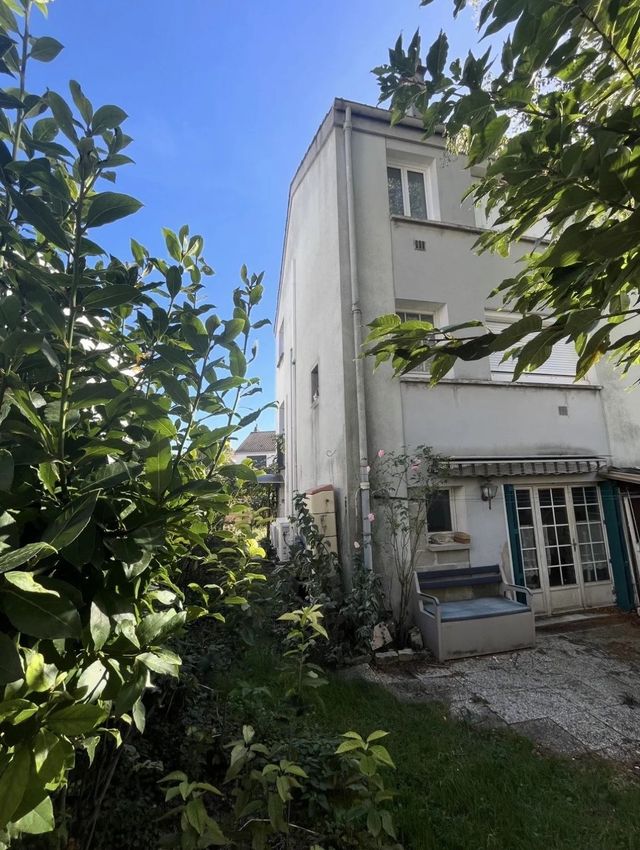 Image Vue à  maison individuelle de Villepreux