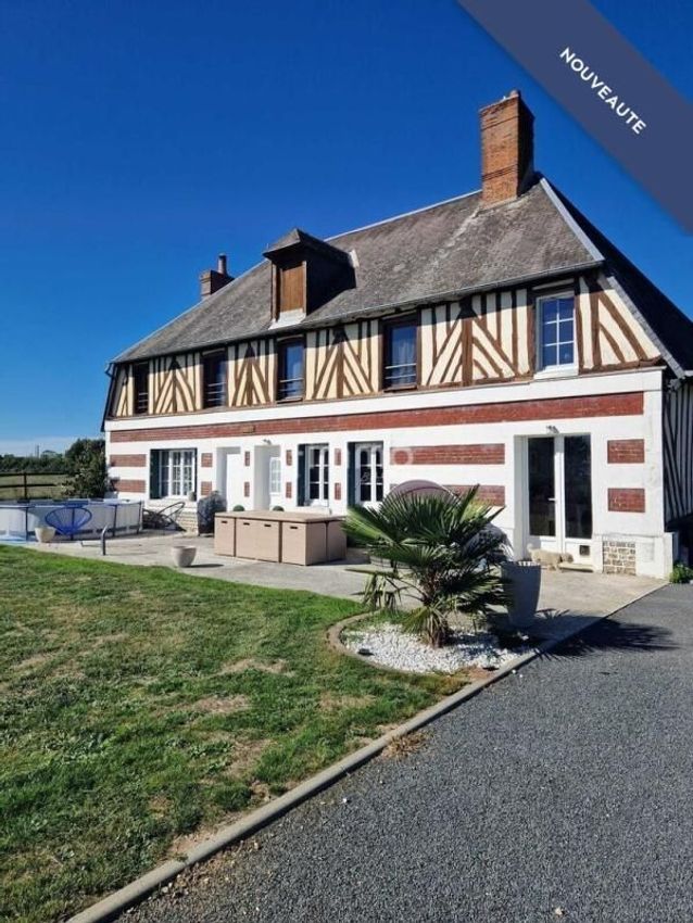Image Façade à  maison individuelle de Courtonne-les-Deux-Églises