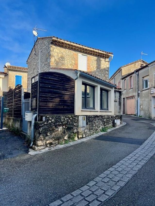 Image Façade à  maison individuelle de Saint-Privat-des-Vieux