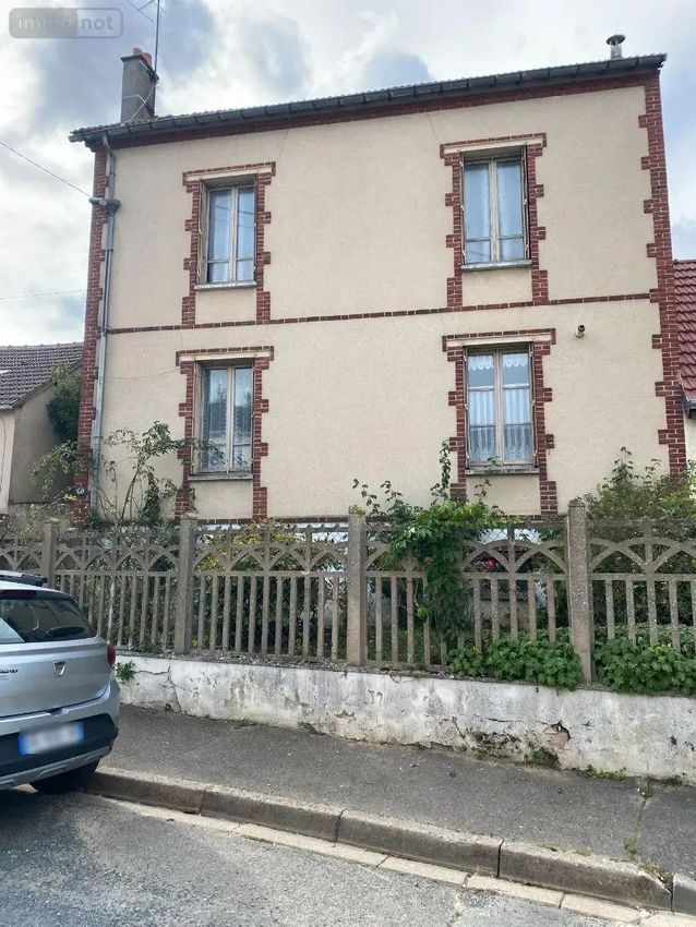 Image Façade à  maison individuelle de Lucé