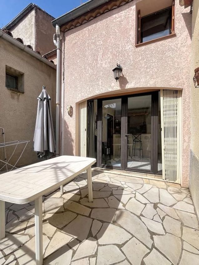 Image Terrasse à  maison de village de Caramany