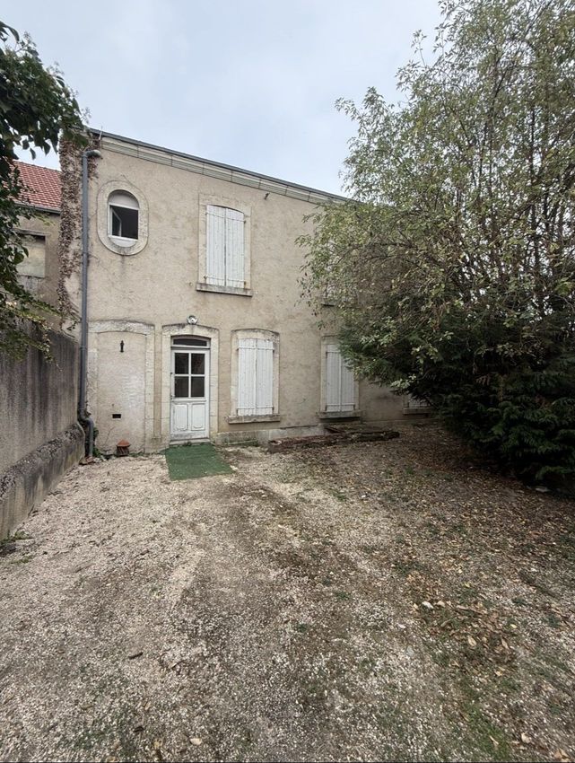 Image Façade à  maison individuelle de Vierzon