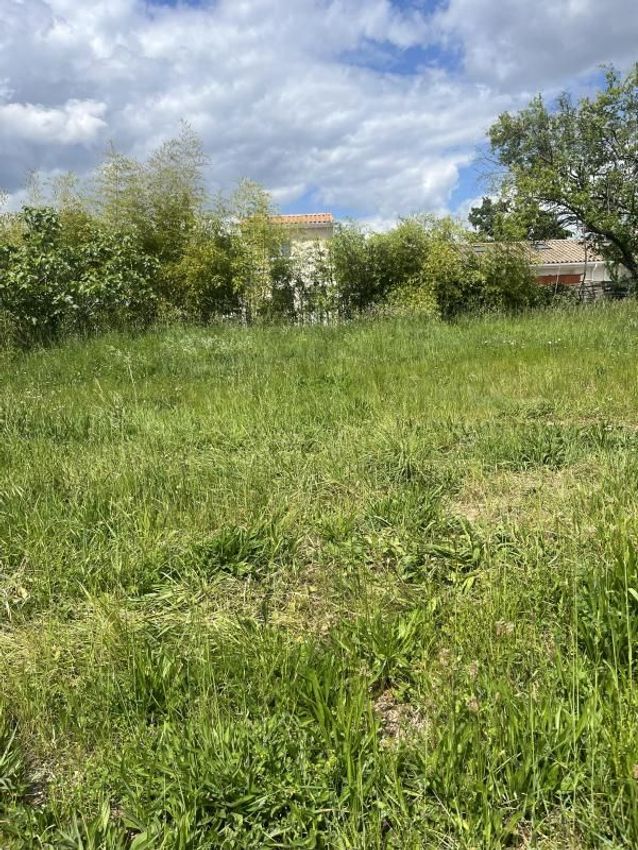 Image de terrain à Artigues-près-Bordeaux