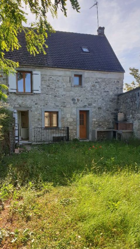 Image Façade à  maison individuelle de Montagny-Sainte-Félicité