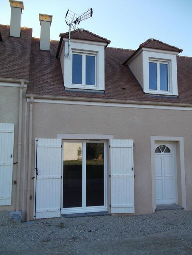 Image Façade à  maison individuelle de Boissets