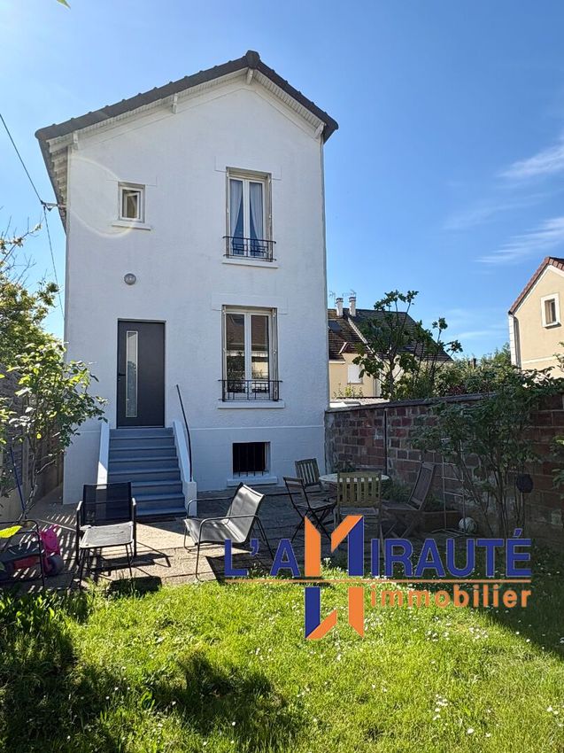 Image Façade à  maison individuelle de Houilles