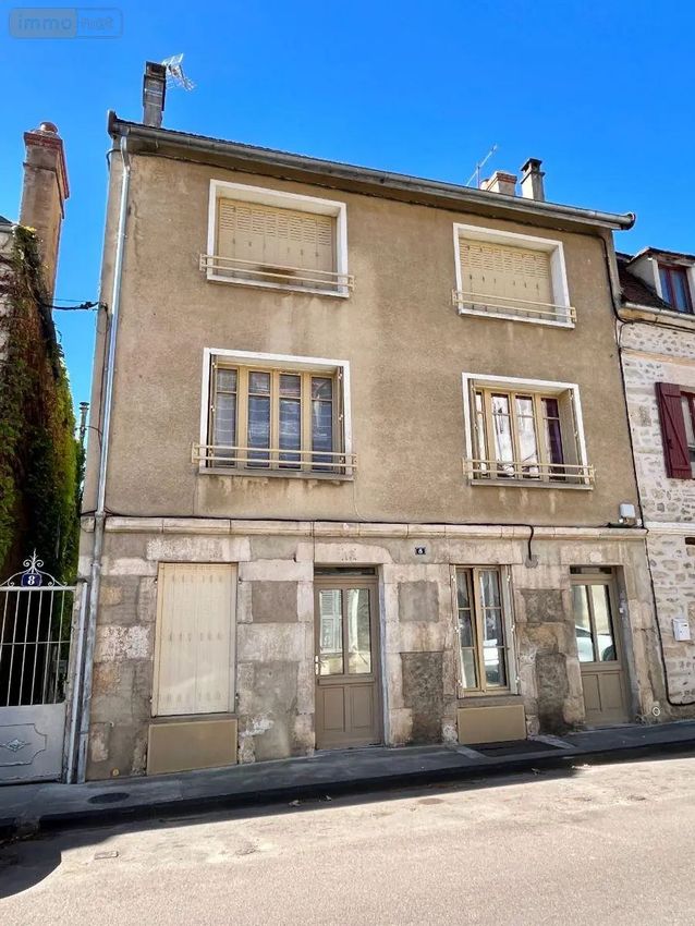 Image Vue à appartement de Avallon