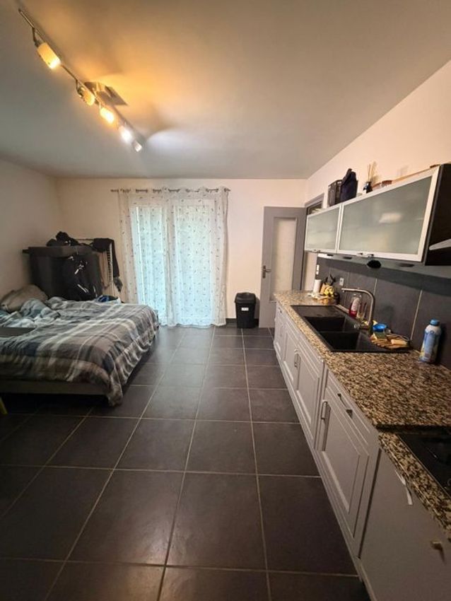 Image Chambre à studio de Écully