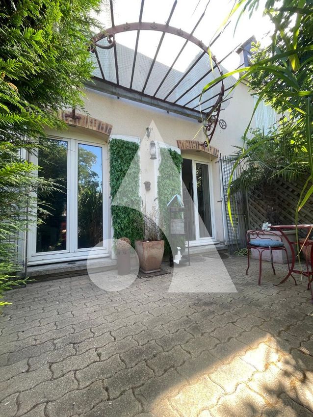 Image de  maison individuelle à Saint-Gratien