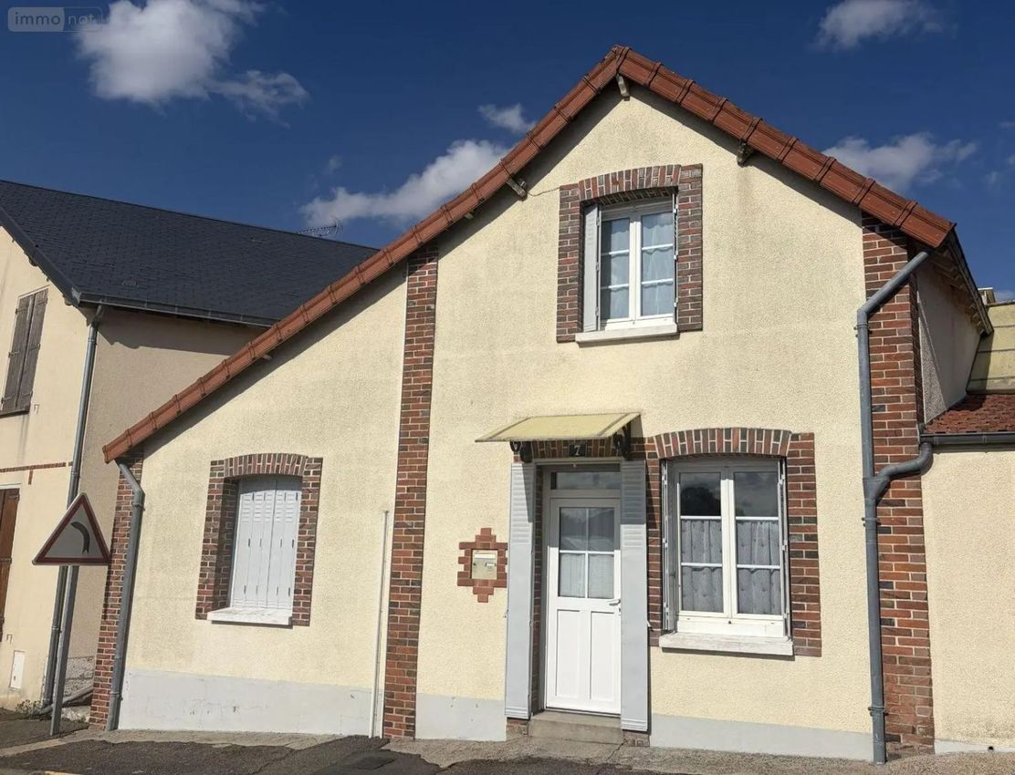Image Façade à  maison individuelle de Cloyes-les-Trois-Rivières