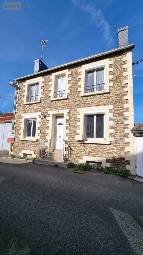Image Façade à  maison individuelle de Callac