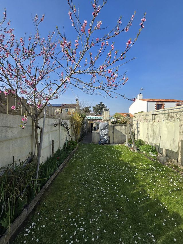 Image Façade à  maison individuelle de Pornic