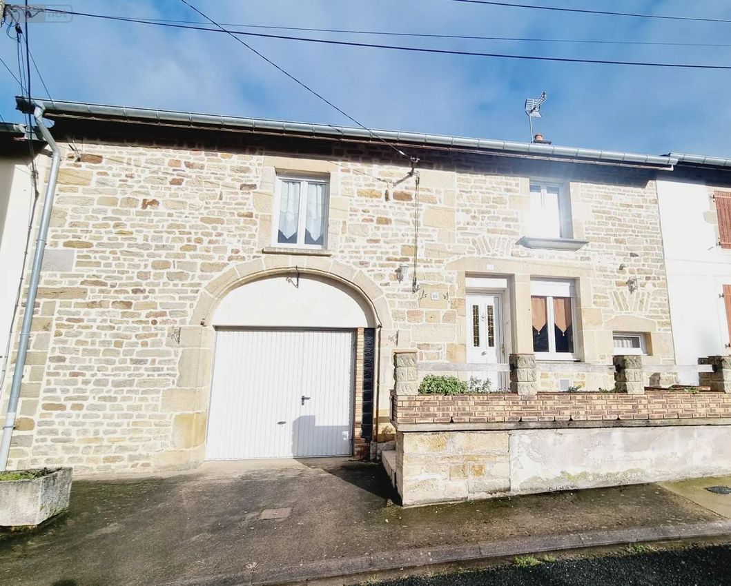 Image Façade à  maison individuelle de Coiffy-le-Bas