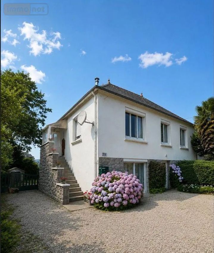 Image Façade à  maison mitoyenne de Saint-Pol-de-Léon