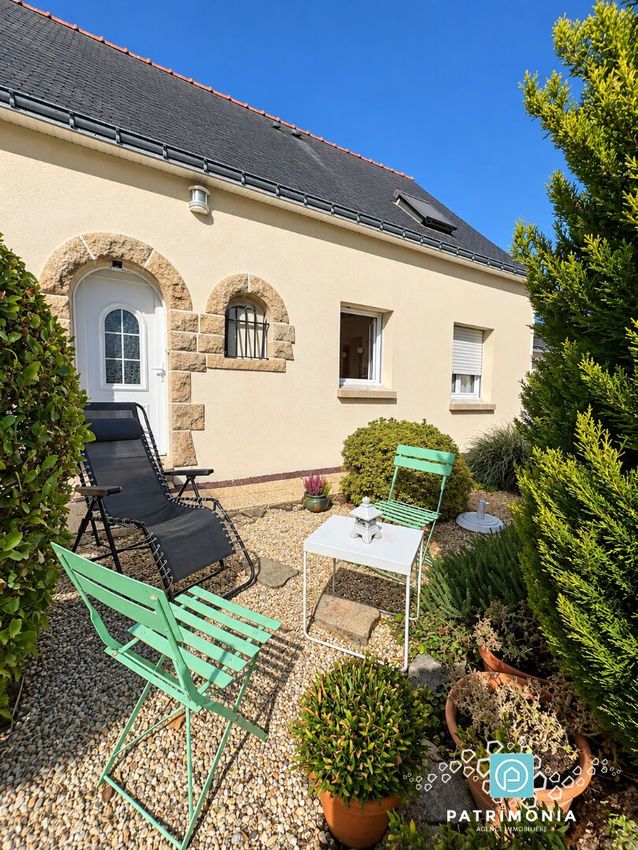 Image Façade à  maison individuelle de Clohars-Carnoët