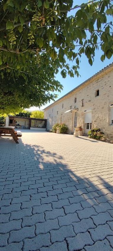 Image Façade à  maison individuelle de Sainte-Colombe-de-Duras