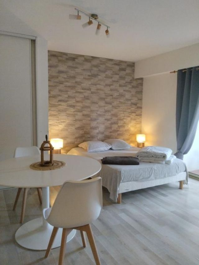 Image Chambre à studio de Gréoux-les-Bains