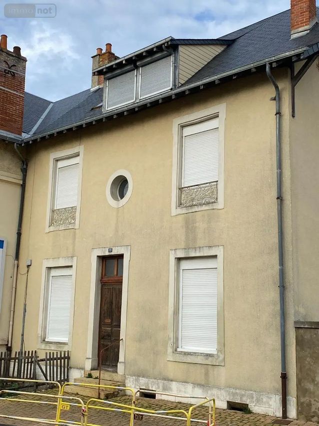 Image Vue à  maison mitoyenne de Saint-Cosme-en-Vairais