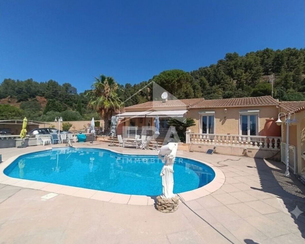 Image Piscine à  maison individuelle de Vidauban