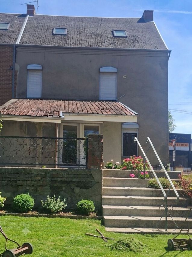 Image Façade à  maison individuelle de Louvroil