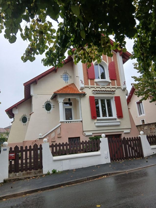 Image Façade à  maison individuelle de Cusset