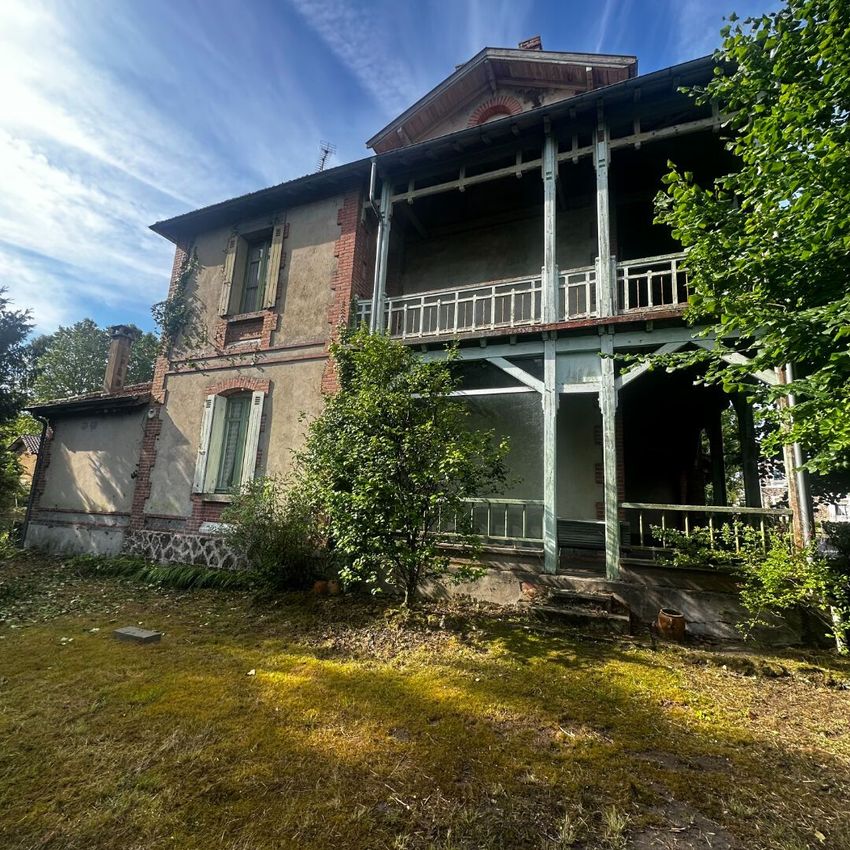 Image Façade à  maison individuelle de Pissos