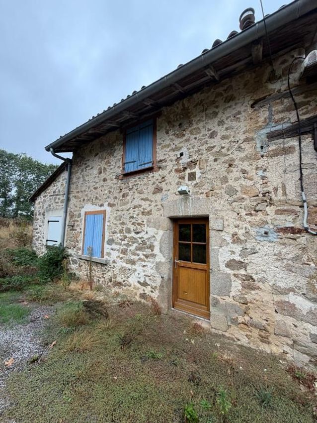 Image Façade à  maison individuelle de Chaptelat