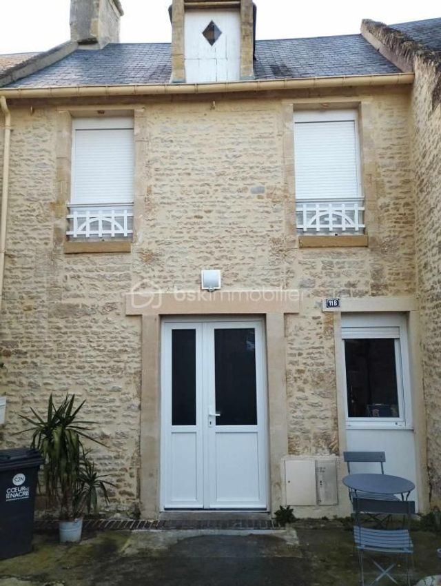 Image Façade à  maison individuelle de Courseulles-sur-Mer