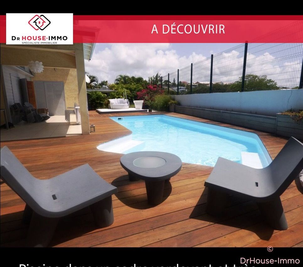 Image Piscine à  villa de Le Gosier