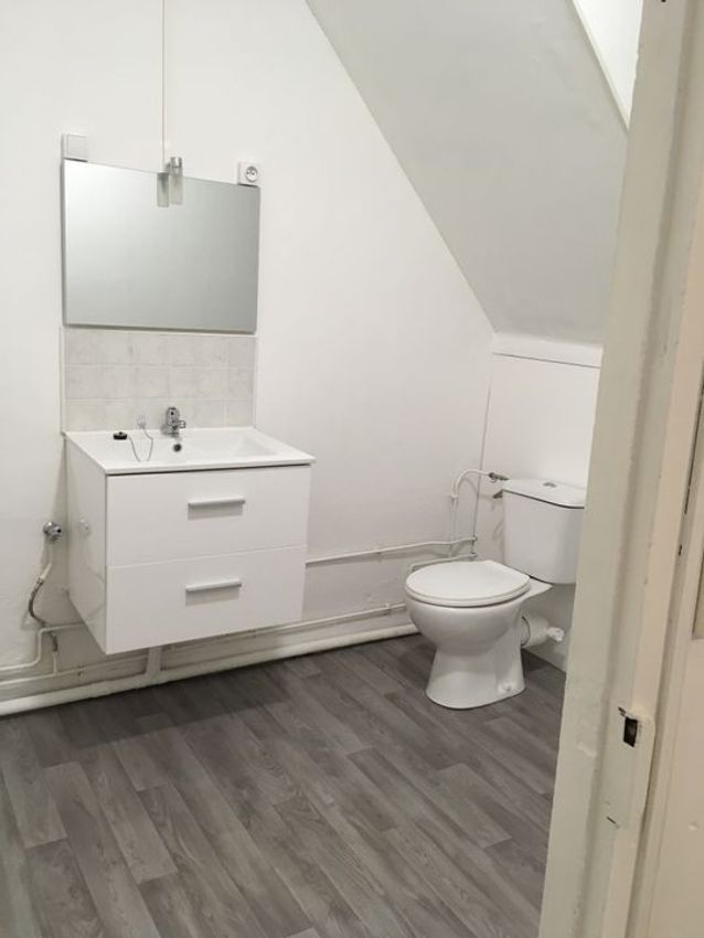 Image Salle de bains à appartement de Tronville-en-Barrois