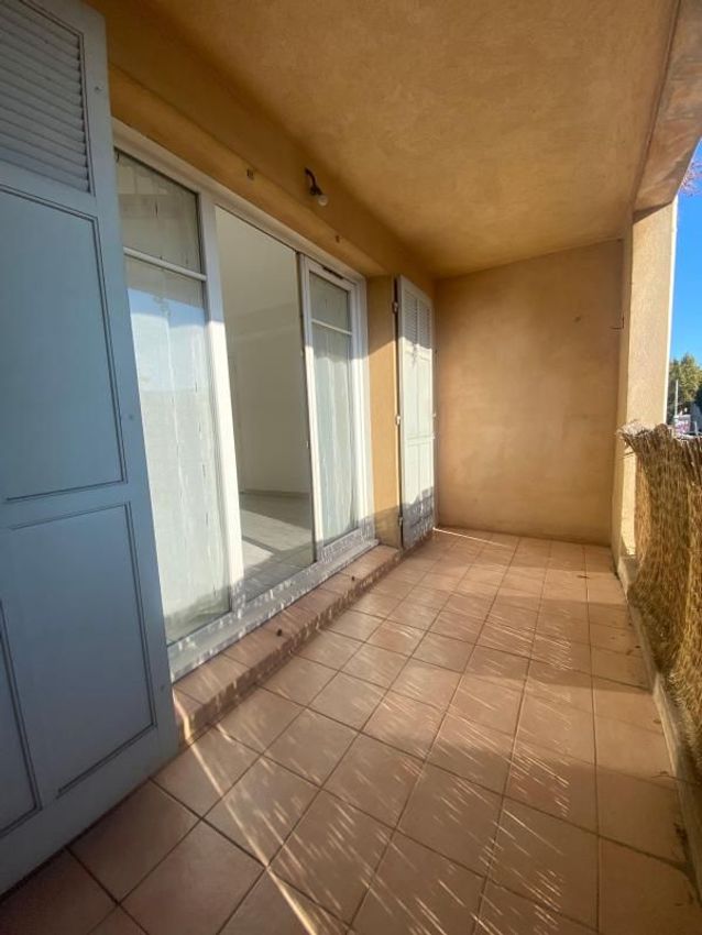 Image Terrasse à appartement de Le Beausset