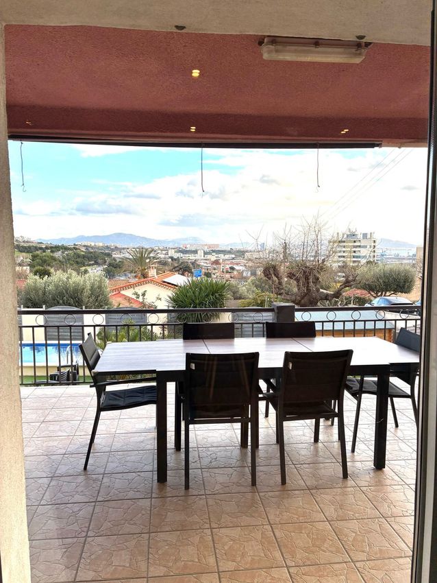 Image Terrasse à  maison individuelle de Marseille 1er Arrondissement