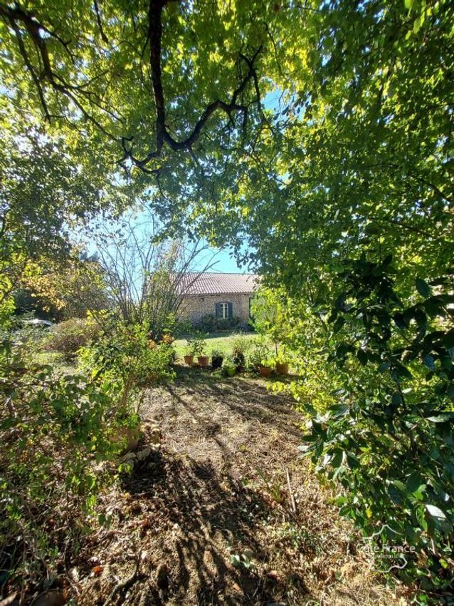 Image Jardin à  propriété agricole de Sauveterre-de-Guyenne