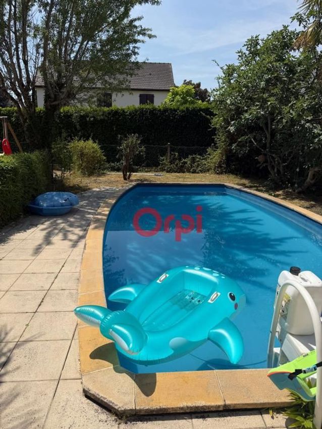 Image Piscine à  maison individuelle de Bellerive-sur-Allier