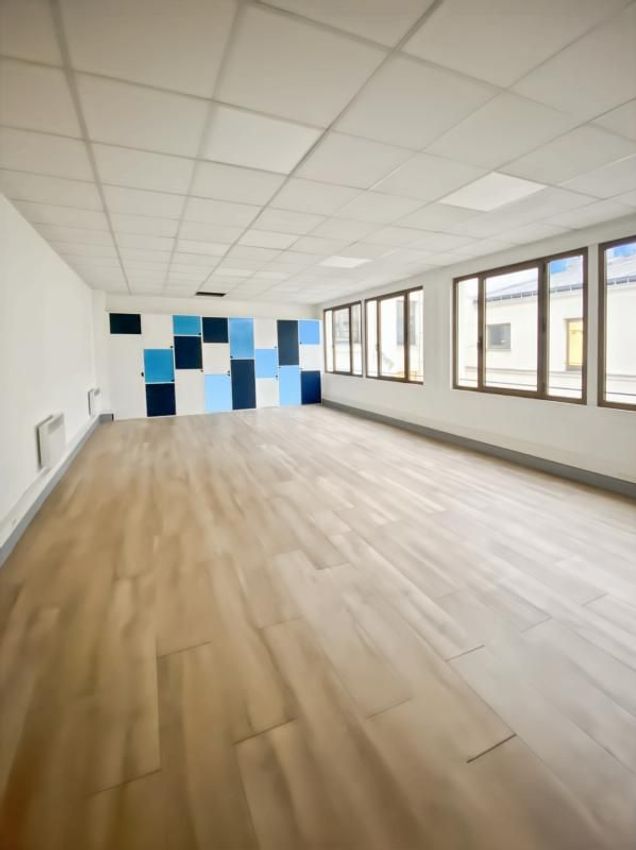 Image de bureau à Porte Saint Denis-Paradis