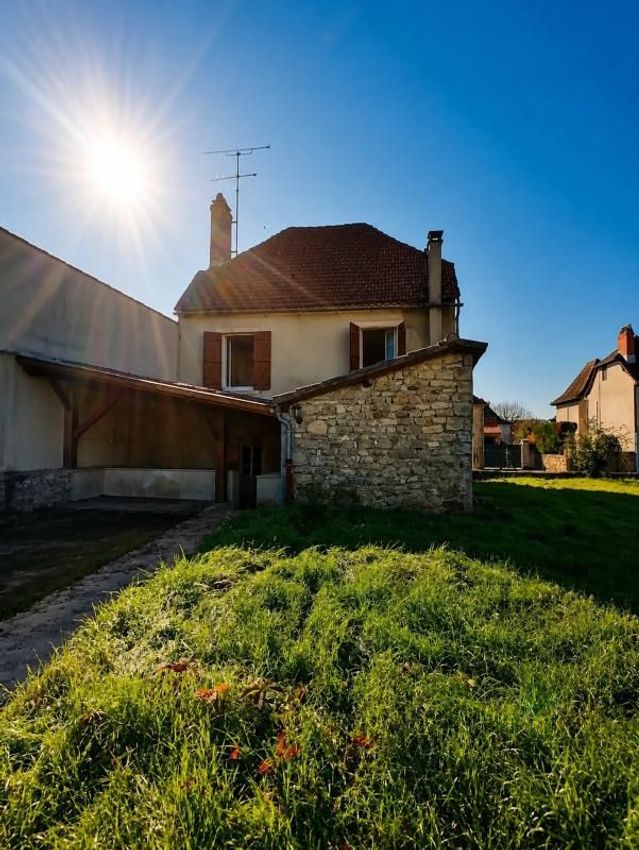 Image Façade à  maison individuelle de Puybrun
