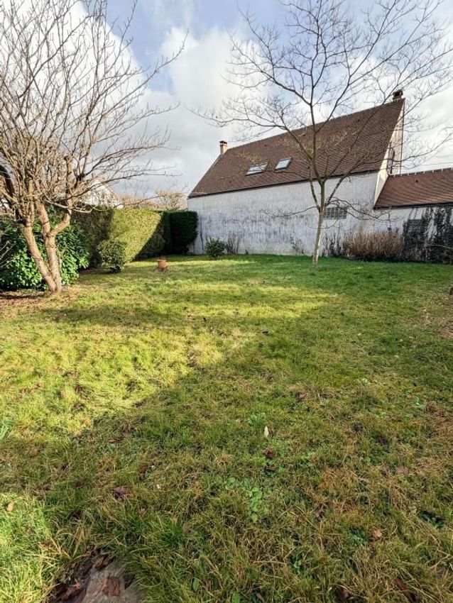 Image de terrain à Champigny-sur-Marne