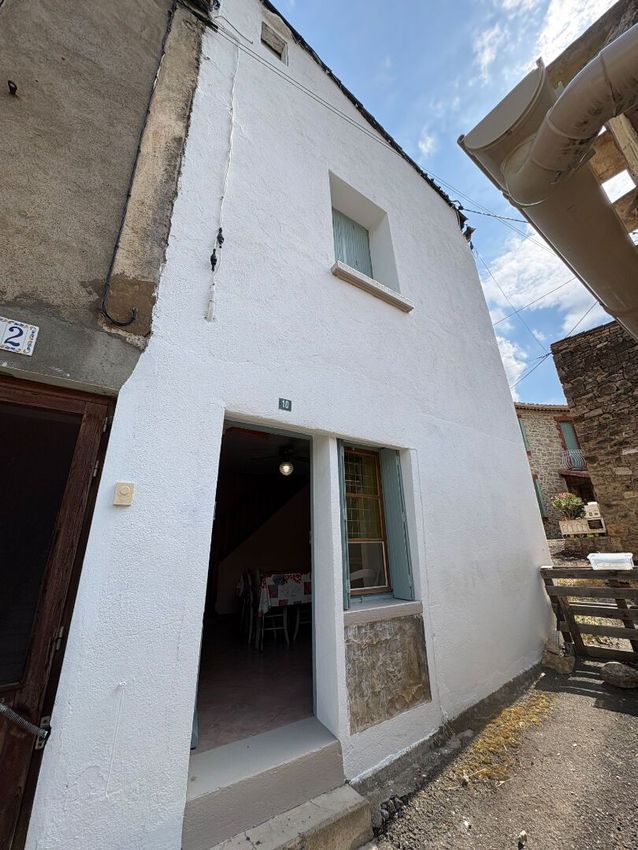 Image Façade à  maison mitoyenne de Antugnac
