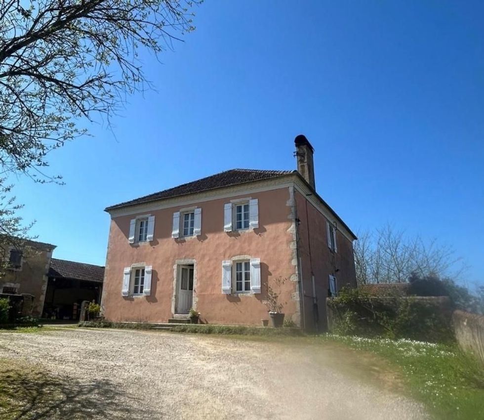 Image Façade à  propriété agricole de Montaut