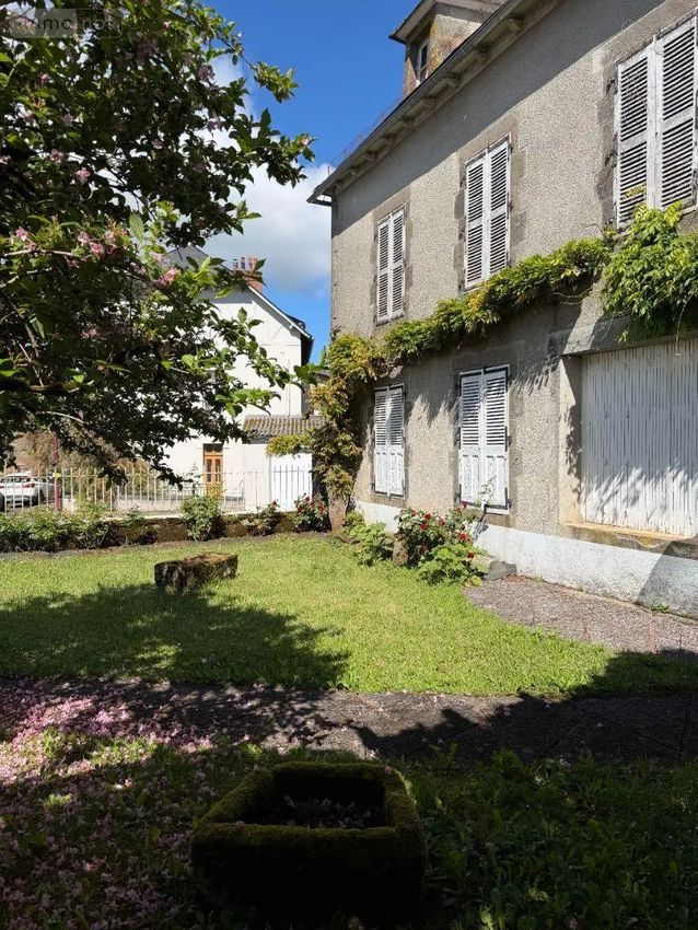 Image Façade à  maison individuelle de Ally